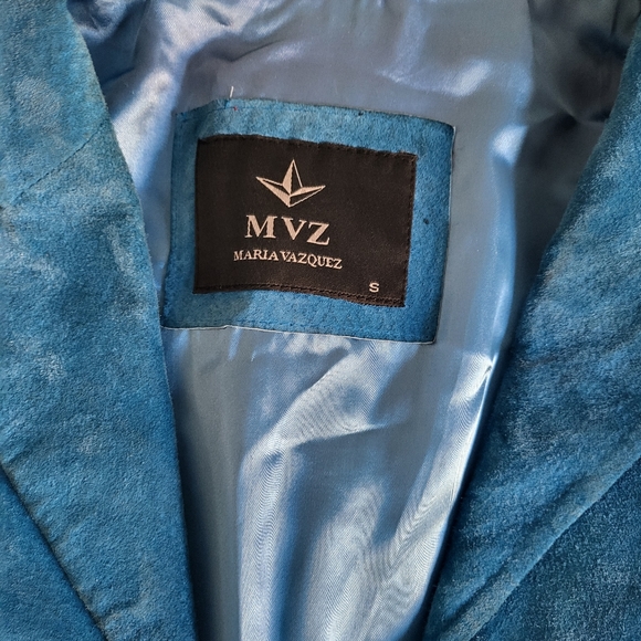 Jacket - Picture 5 of 5